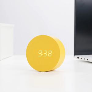 미니 심플 LED 원룸 탁상시계 원형 옐로우 인테리어 무소음 디지털 온도 날짜 알람