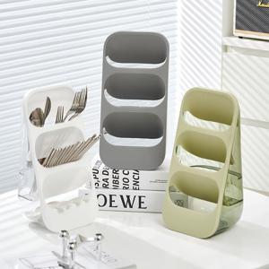 3단수저통