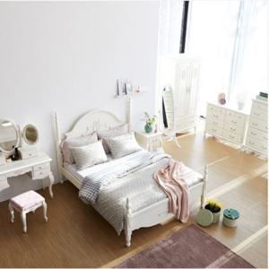 퀸스 앤 엘레강스 화이트 엔틱 원목 침대 프레임 퀸 Q (매트포함)