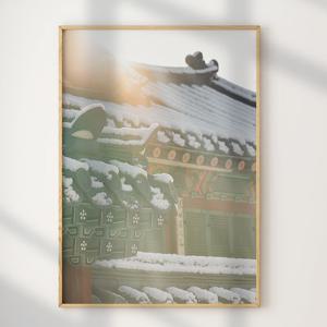 한국 한옥 겨울 지붕 눈 풍경 사진 감성 인테리어 포스터 액자