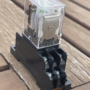 소전류 DC12V 10A 8핀 릴레이와 소켓세트 (JQX-13F/LY2NJ)(C-12)