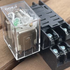 소전류 DC24V 10A 8핀 릴레이와소켓세트 (JQX-13F/LY2NJ)(C-13)