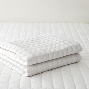 메이트 소프트마이크로 카페트 겸 침대패드 SS/Q 화이트