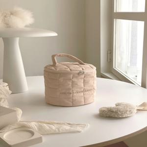 우유 탑핸디형 원형 S사이즈 누빔백  : 베이지