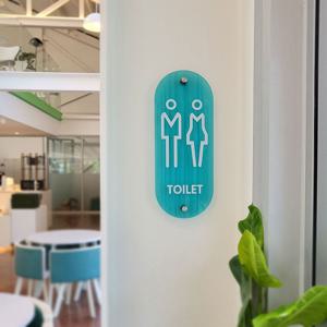 화장실 표지판 남자 여자 TOILET 도어사인 아크릴 팻말 탈의실 안내판