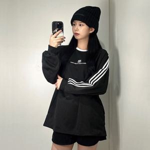 스포티 티 오버핏 긴팔 맨투맨 트랙 티셔츠 2color Y2K 남녀공용 블록코어 커플