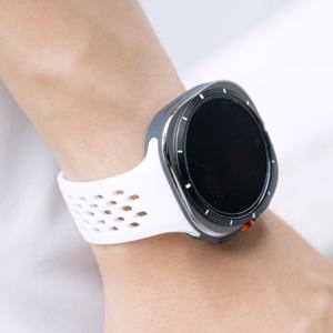갤럭시워치 울트라 Ultra 호환 버튼형 메쉬홀 실리콘 스트랩 47mm