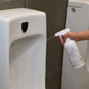 이지엠 크리너 500ml 유리 세정제 욕실 청소 화장실 변기 요석 제거제