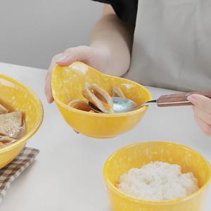 병아리 분식 그릇 국물기