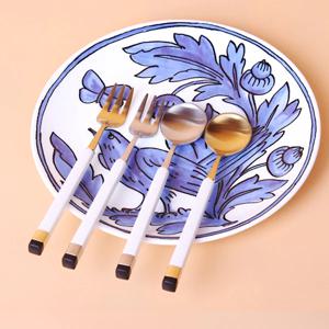 카라 티타임 골드 커트러리 5p세트(티포크3+티스푼1+롱티스푼1)