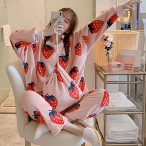 여성 겨울 극세사 수면 잠옷 홈웨어 스트로베리 상의+하의SET