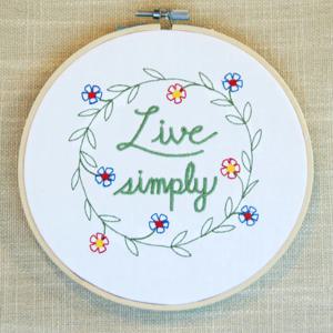 자수 수틀액자_Live simply