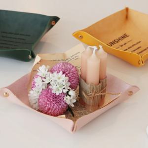 정사각 단면 가죽 수납 트레이(열쇠 보관함)