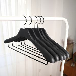 고급 다용도 플라스틱 올블랙 한벌 옷걸이 5개 / 정장 교복 코트 자켓