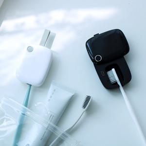 단 5분 건조와 살균이 가능한 휴대용 칫솔살균기