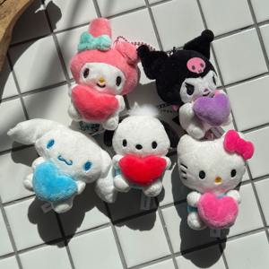 산리오 하트 인형 키링 키티 시나모롤 쿠로미 포차코 마이멜로디