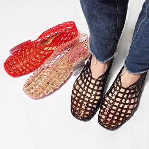 넷걸 젤리슈즈 발에 착감기는 말랑한 플랫슈즈 여성 그물망 욕실화 다용도화