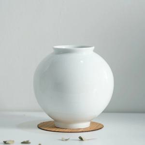 수공예 순백자 미니 달항아리 유광 돌상 소품 화병 풍수지리