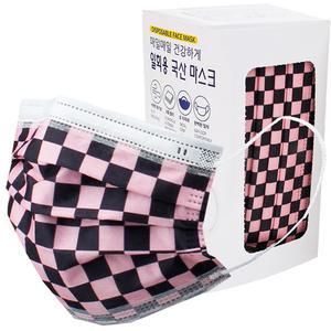 국산 비말차단용 마스크 멜트블로운 MB필터 3중구조 일회용 대형 블랙 핑크 체크 패턴 30매
