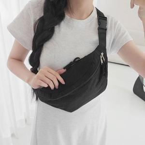[라일리] Rly 캐주얼한 힙색 남자 여자 슬링백 캠핑 여행 보조가방