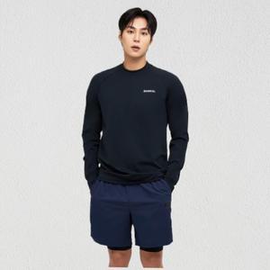 매장정품 맨 에센셜 릴렉스핏 래쉬가드 블랙 B4SMWRG102BLK 957595