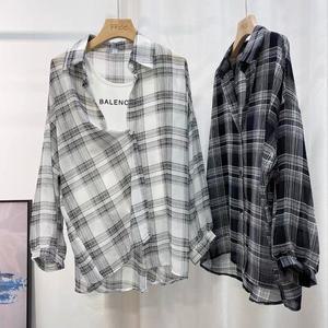 빅사이즈 여름 긴팔셔츠 여성 얇은 체크 루즈핏 오버핏 남방 셔츠 TT029