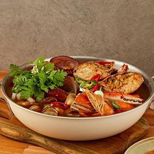 [우체국쇼핑][해마푸드] 얼큰한 연평도 꽃게탕 560g X 2팩 (4~5인분, 국산 꽃게 1kg)