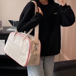 [하프클럽/패션이슈]볼트 콤비 보스턴백 713378592180