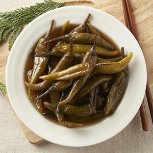 [기타][참맛나반찬] 아삭 매콤 고추장아찌 1kg 외 궁채절임 간장깻잎 알마늘