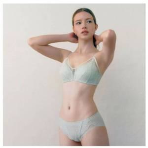 비너스 4매세트 샤인블로썸 광고브라 세트 110사이즈운영 노라인팬티VPT0995HSET 648476