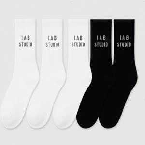 아이앱 스튜디오 화이트 검정 양말 5개입