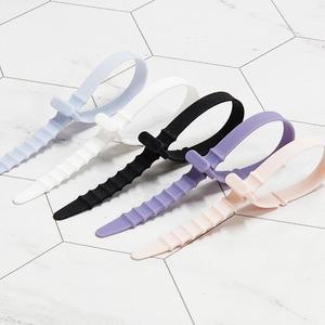 고품질 실리콘 이중 케이블 타이 180mm 예쁜케이블타이 이어 (WFHO3G0)