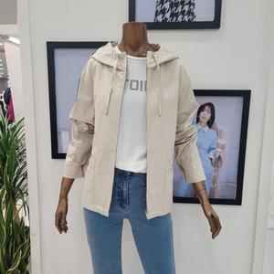 [베스띠벨리]크링클 후드 점퍼 24SSM521701CR