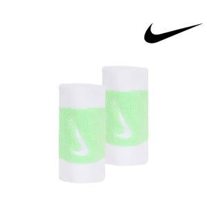 나이키 AC2287-117 SWOOSH DOUBLEWIDE WRISTBANDS 2PK손목아대 보호아 용아 헬스아 보호 스포츠아 아대 와