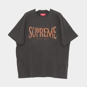 슈프림 25SS 프린트로고 NO6 플록 워시드 반팔 남성 티셔츠 SS25KN43 BLACK
