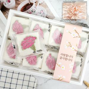 잇츠떡 카네이션 꿀설기 선물세트 스승의날 어버이날 부모님 냉동떡 답례 맛집 보자기포장