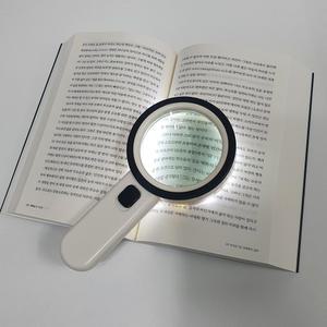 LED 돋보기 손잡이 조명 휴대용 독서 확대경 30배
