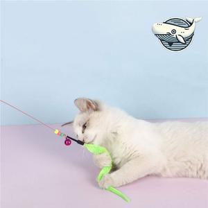 재미있는 고양이 낚시 장난감 깃털 물고기와 긴 (WFH1U6B)