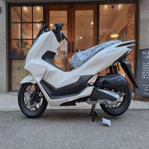 2025 혼다 PCX125ABS 엔맥스 스쿠터 출퇴근 연비좋은 배달