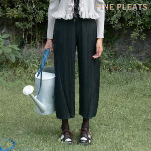 [피네플리츠][FINE PLEATS] 피네 플리츠 사선 플리츠 팬츠 블랙