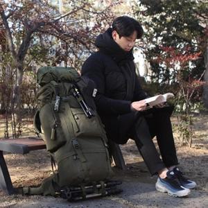 남성 백패킹 괴물수납 통기성 방수 대용량 백팩