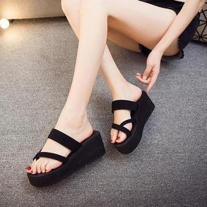 [라일리] Rly 통굽슬리퍼 키높이샌들 6cm 키작은여성 굽있는샌들