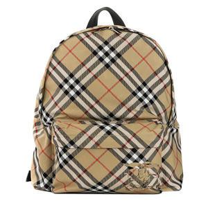 [버버리] 24FW (ML ESSENTIAL 8091312) 남성 ESSENTIAL 백팩