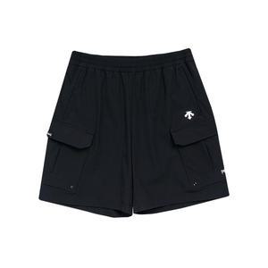 데상트 남녀공용 경량 카고포켓 우븐반바지 SP223THP41BLK