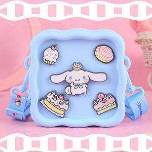 [XBIG58J1]시나모롤 패치 스퀘어 실리콘백 1P 크로스백