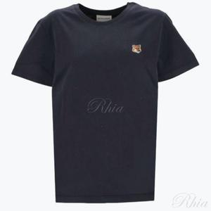 MAISON KITSUNE 폭스 헤드 패치 헤귤러 반소매 티셔츠 상의 잉크 블루 LW00105KJ0008P476