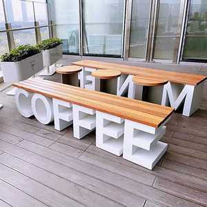 COFFEE 벤치 카페 긴의자 커피숍 알바벳 레터링