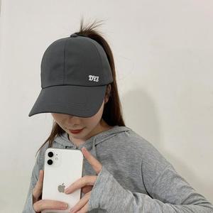 [BZJKQ70W_4B]로고 여성용 그레이 골프 볼캡 모자