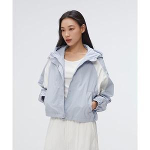 스파오 SPAO UV차단후드 배색 크롭 윈드브레이커_SPJJF23G02 SPJJF23G02 587025