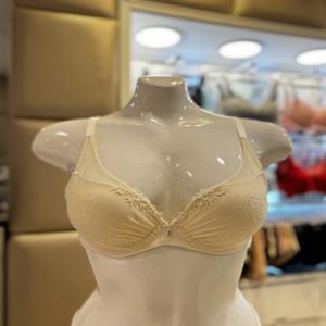 [대구백화점] [비비안]SS메인광고 커버핏 DEF컵 큰컵브라(BR1850Q CR)